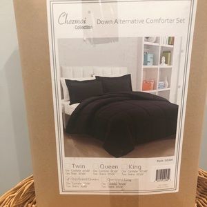 Black down queen comforter set